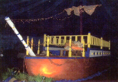 The Boat Centerpiece